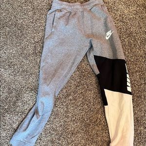 Nike joggers